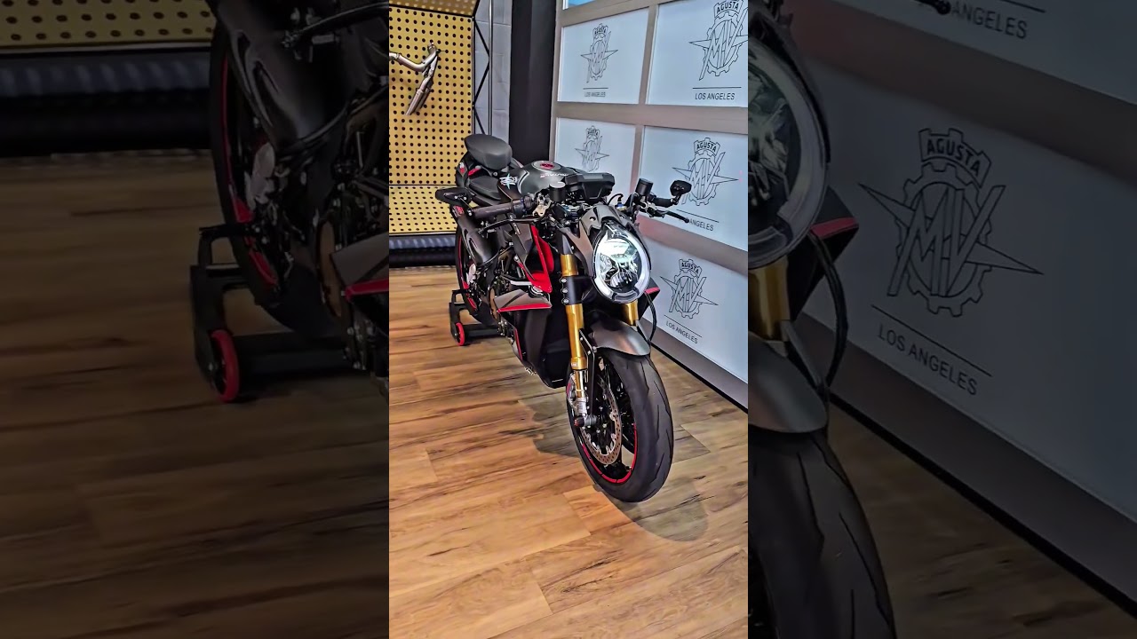 Full Titanium Arrow Exhaust Sound! MV Agusta Brutale 1000 RR FOR