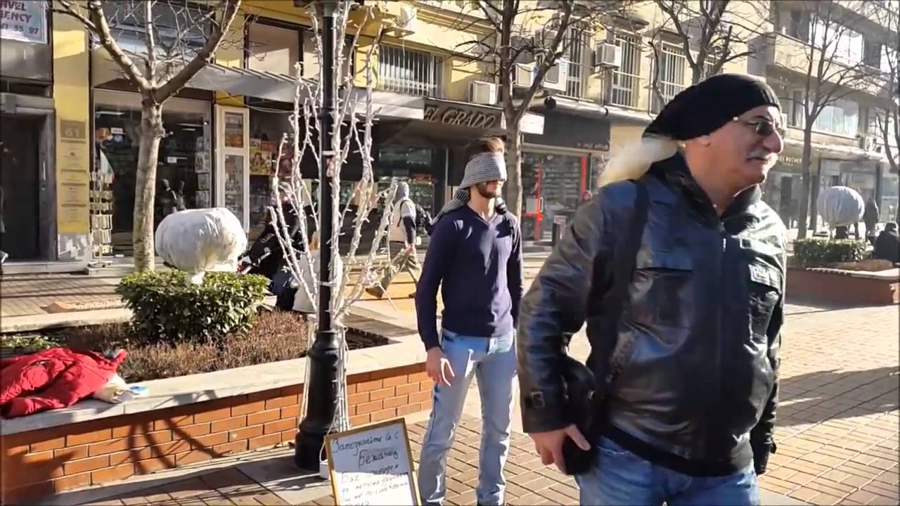 ⁣Социален експеримент за бежанците в България