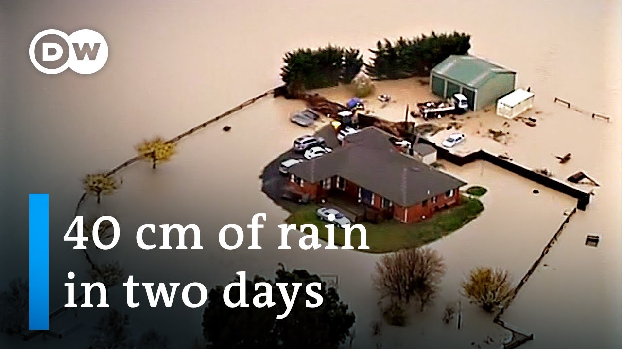 New Zealand calls state of emergency over torrential flooding | DW News ...