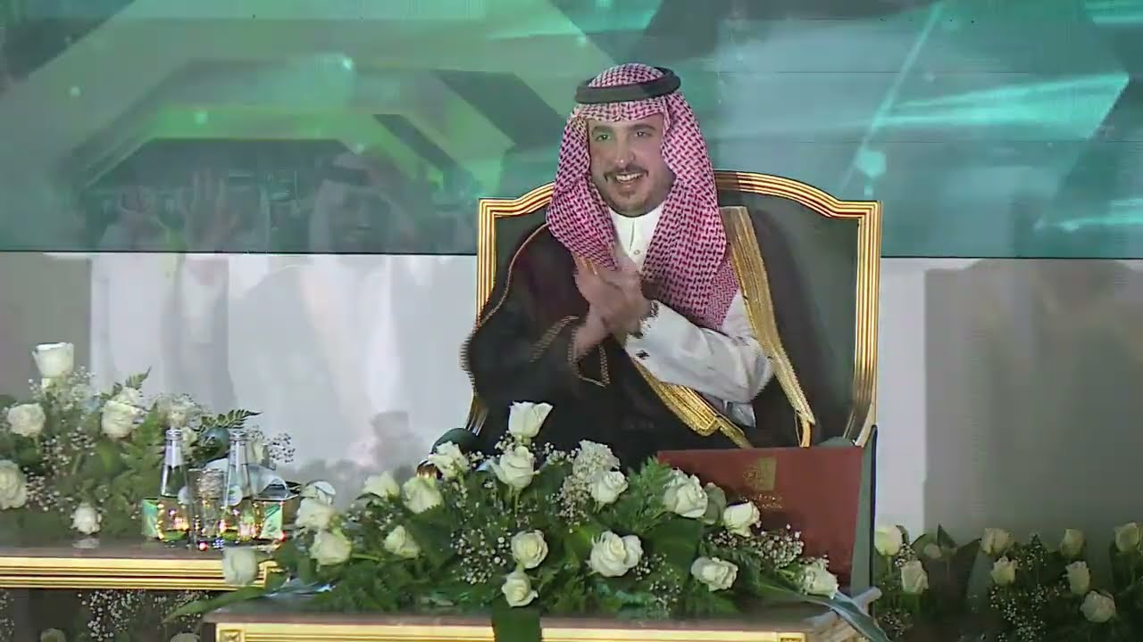 حفل تخريج الدفعة الثامنة عشرة لطلاب و طالبات جامعة الجوف 1445 هـ