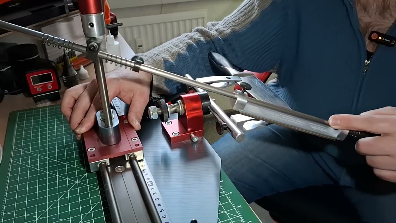 Kochmesser Echtzeitschliff auf dem SJ Multigrinder mit CBN u.Holz u,Leder