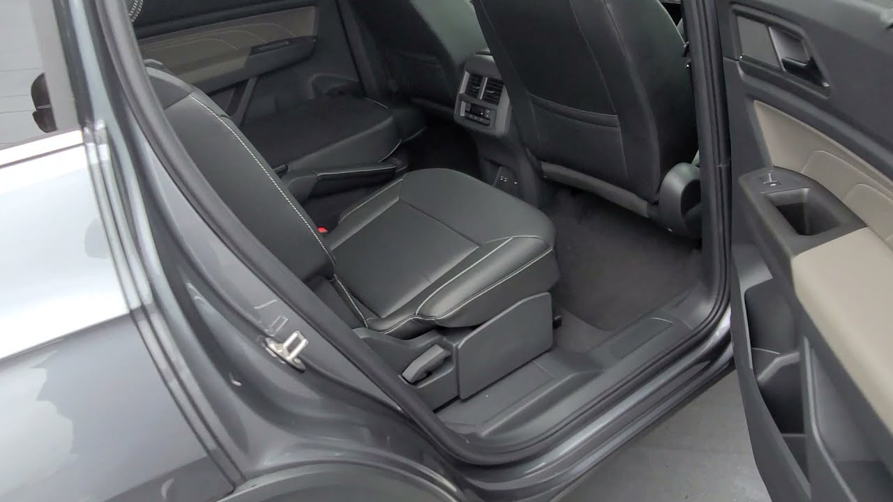 How to move, adjust, and lay down seats in a 20182022 Volkswagen Atlas