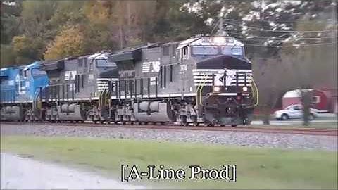 *Horn salutes for all* [CSX] Q141-14 [5499 CSXT ES40DC] SB moves thru Fayetteville