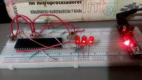 Contador binario 3 bits - PIC18F4550