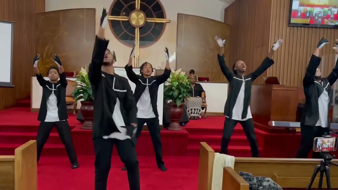 MAVERICK CITY MUSIC  (feat. Jekalyn Carr, Chandler Moore)