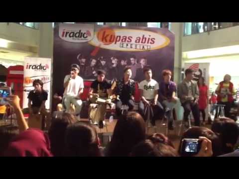 Rindu Ini SMASH - Live at The Plaza Semanggi