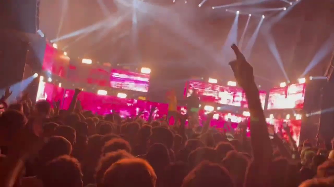 UFO361 Shot Live mit Data Luv - Konzert 07.05.2022 - Stay High Tour 2022 Köln Palladium @Stay High​