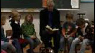 Play video: Sjoerd Kuyper leest voor