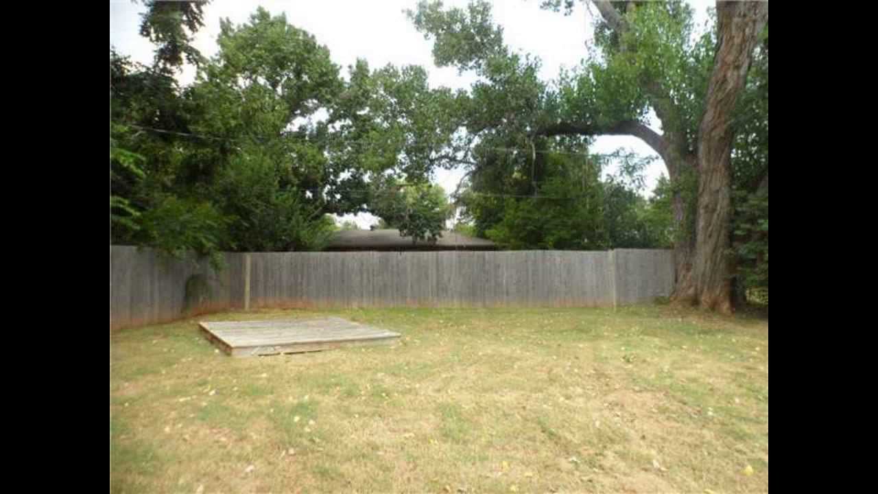 Foreclosed Home 2617 Lakeside Dr