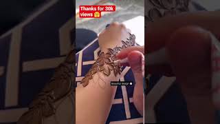 Easy Back Hand Mehndi Design 🌸 | Elegant Floral Henna | Lovely Mehendi Designs  #shorts