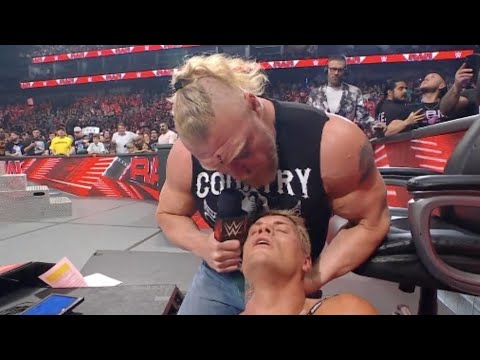 مترجم بروك ليسنر يدمر كودي رودز ويوجه رسالة له عرض رو 5 8 23 