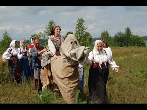 Док. фильм "Хранители" (2011г.) про народный фольклорный ансамбль "Славяночка" (г.Тверь)