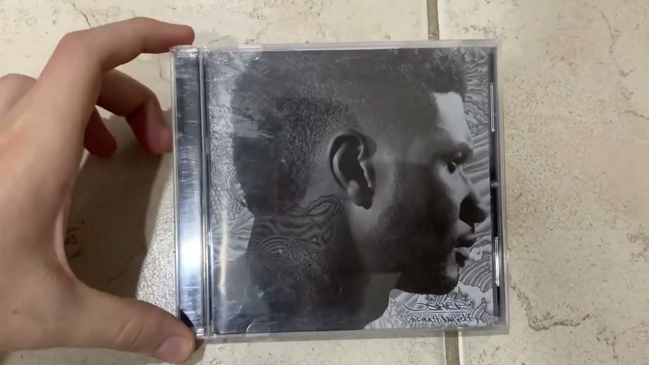 Usher - Looking 4 myself cd unboxing