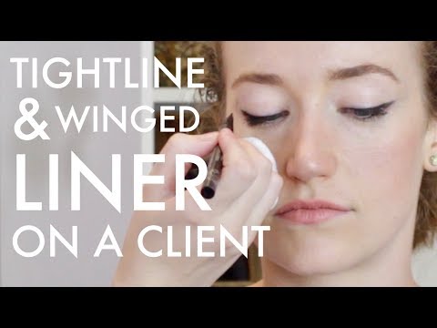 Como aplicar Tightline Eyeliner / Eyeliner Winged a um cliente