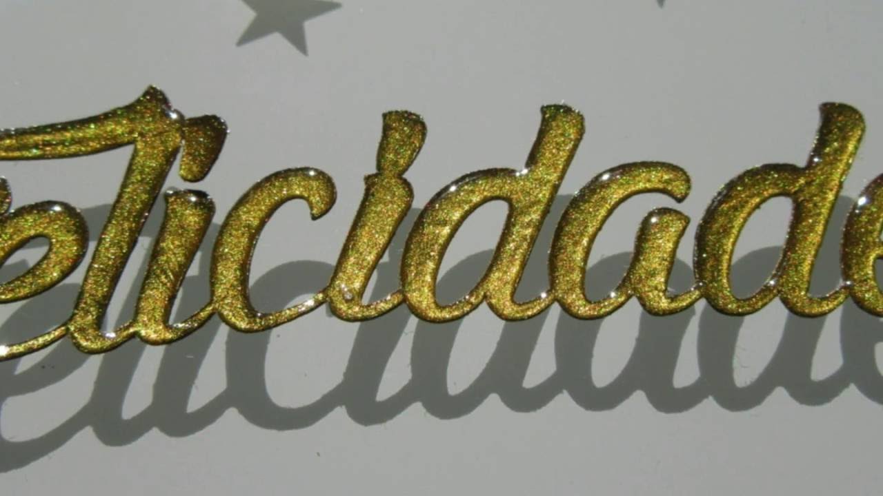 Perfect Pearls + Glossy Accents