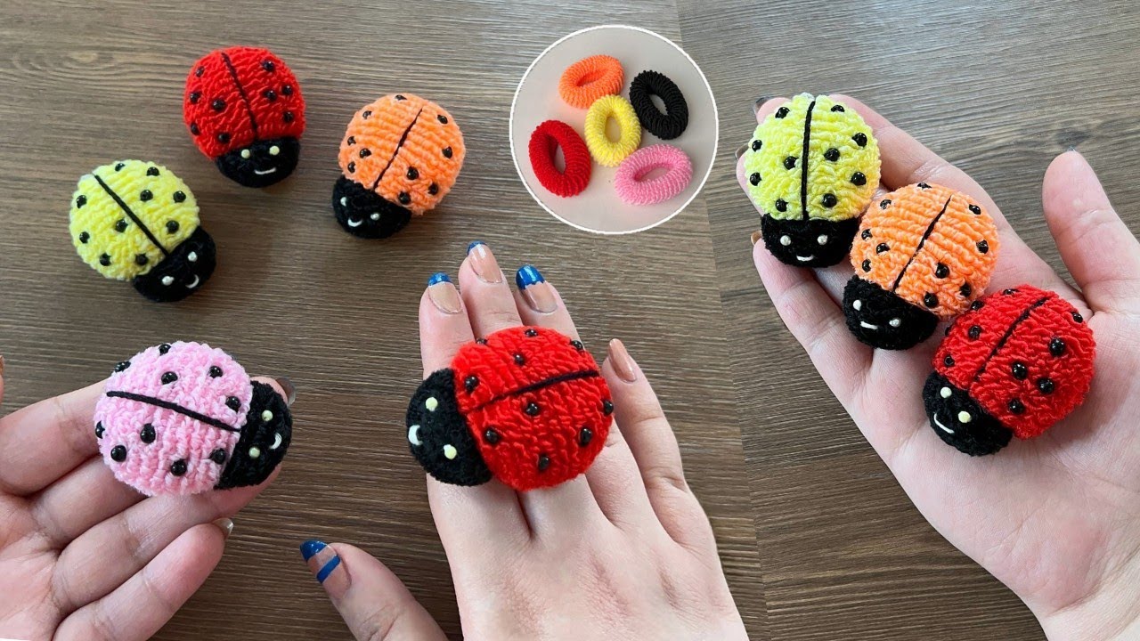 With two Hair Rubber, make a cute ladybug keychain 🐞 Easy and quick steps