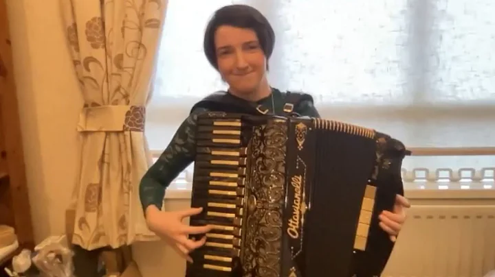 The Leavenworth Polka played by Anne-Marie Devine
