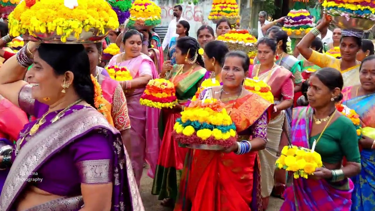 VENKATAPURAM BATHUKAMMA FULL VIDEO #SRI RAMA PHOTOGRAPHY #           #NARSAMPET #02.10.2025