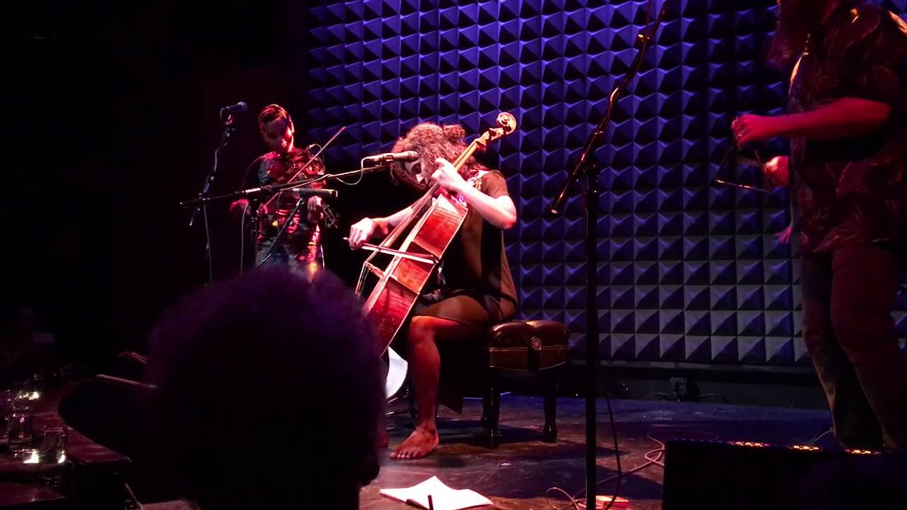 camera iphone 8 plus apk Blue runner - Leyla McCalla - Joe's Pub 2016