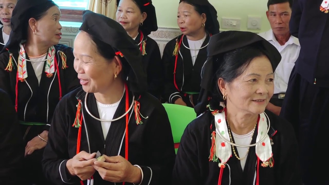 Hát Soọng Cô mừng ngày 20 10 2019 tại nhà ông Lâm Ba Chức khu 6 thôn đầu vai phan 1