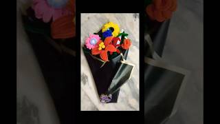DIY flower bouquet from pipe cleaners 💐..#adorablecrafts #diy #handmade #flowers #tulip #craft #art