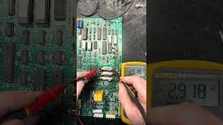 Williams system 7-11 battery failure - let’s test the battery holder!