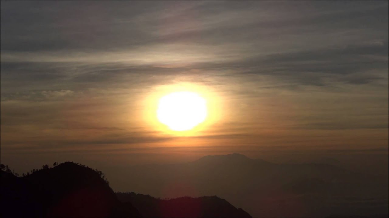 Mount Bromo Sunrise [Full HD]