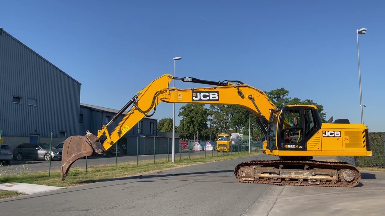 2018 JCB 220X L 4F crawler excavator, Auction 40218-3024