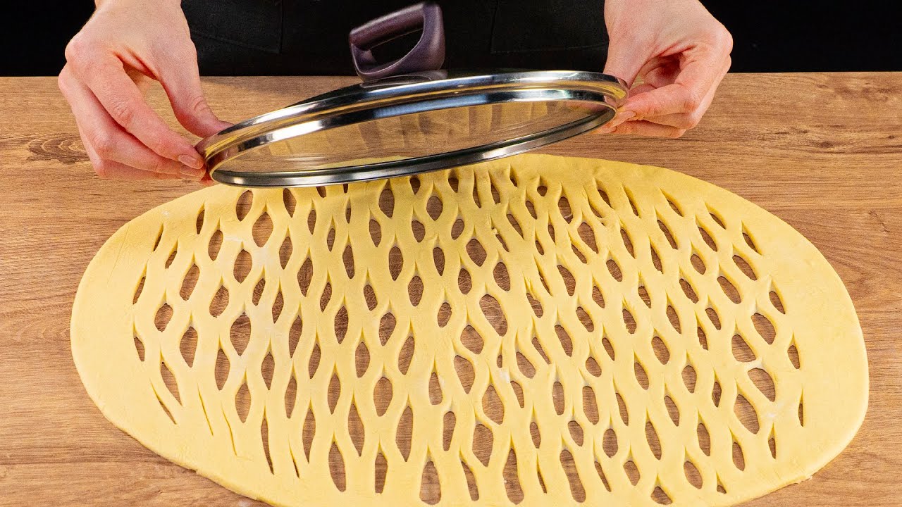 Любимый семейный рецепт! Десерт из слоёного теста всего за 10 минут.