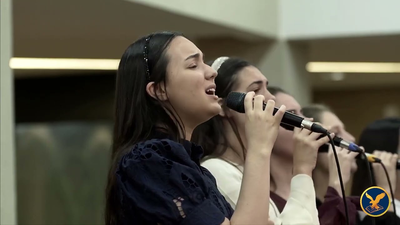 Quer Andar Sobre as Águas? | Ana Clara & Grupo