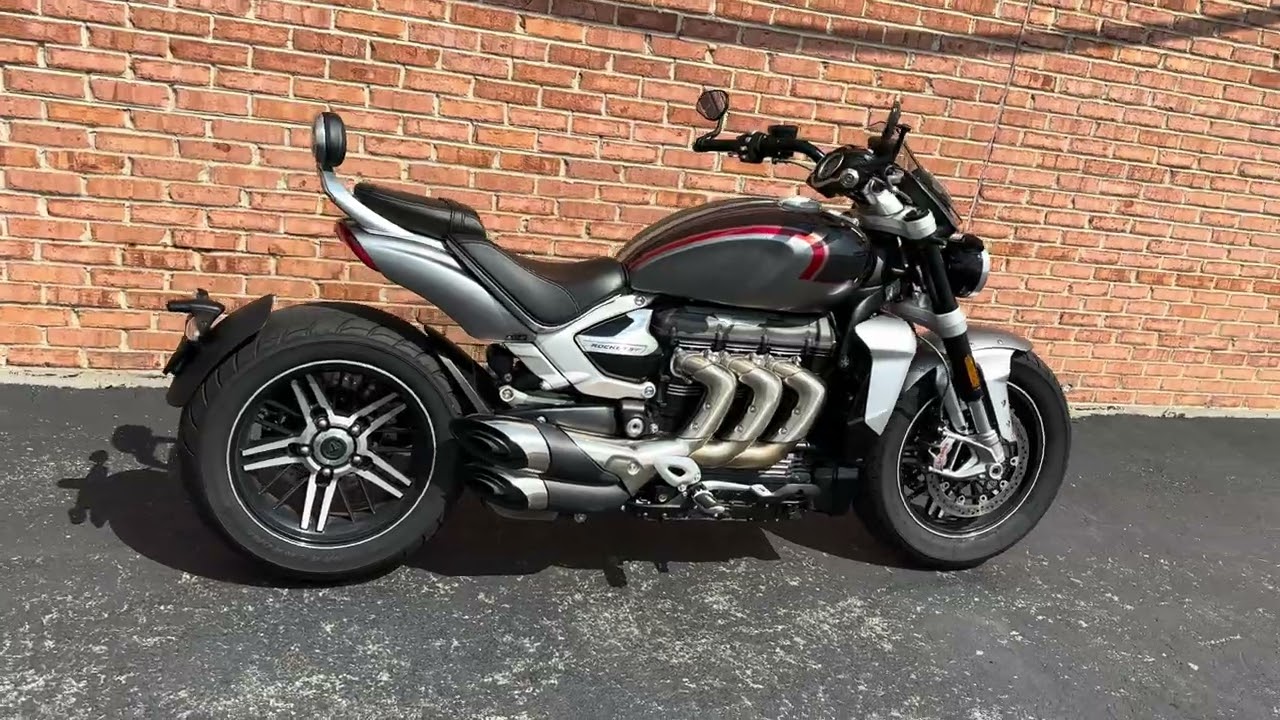 Triumph Rocket 3 GT 2022 gray TW9137U