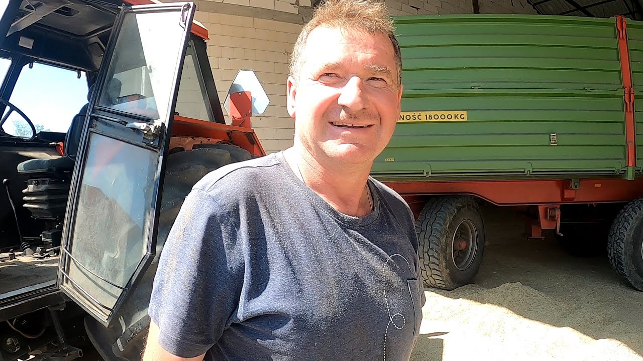 Wielkie żniwa traw w Gospodarstwie. Zbiory John Deere i magazynowanie