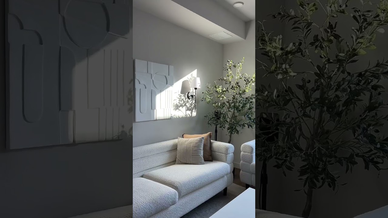 I didn't expect swapping my apartment to turn out like this! 👀 