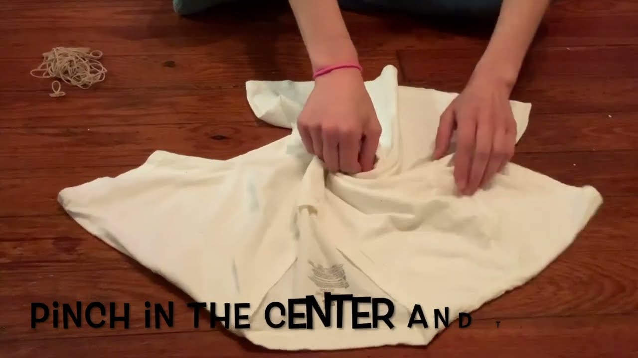 How to Rubber Band a Tshirt for Tyedye