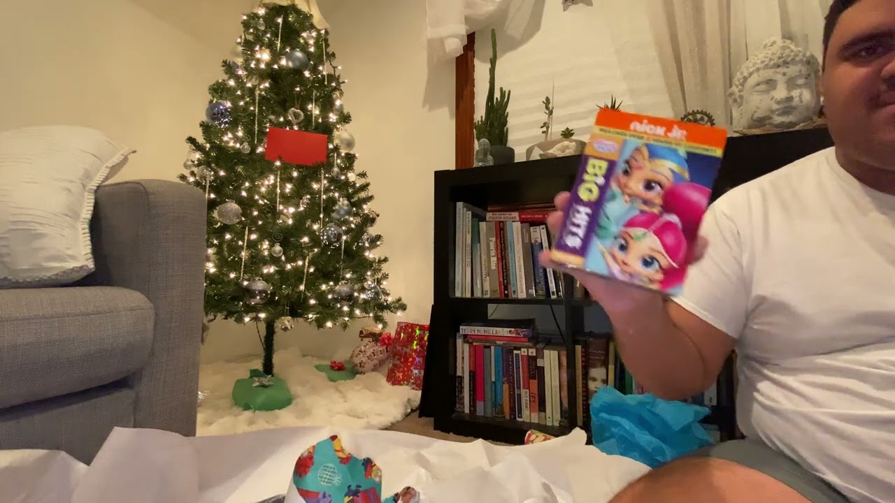 Opening Christmas Presents 2022 (Part 2)