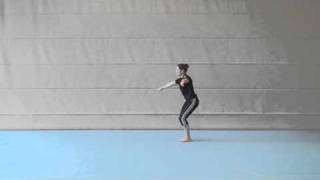 3.14 Boden Sprung Ganze Drehung