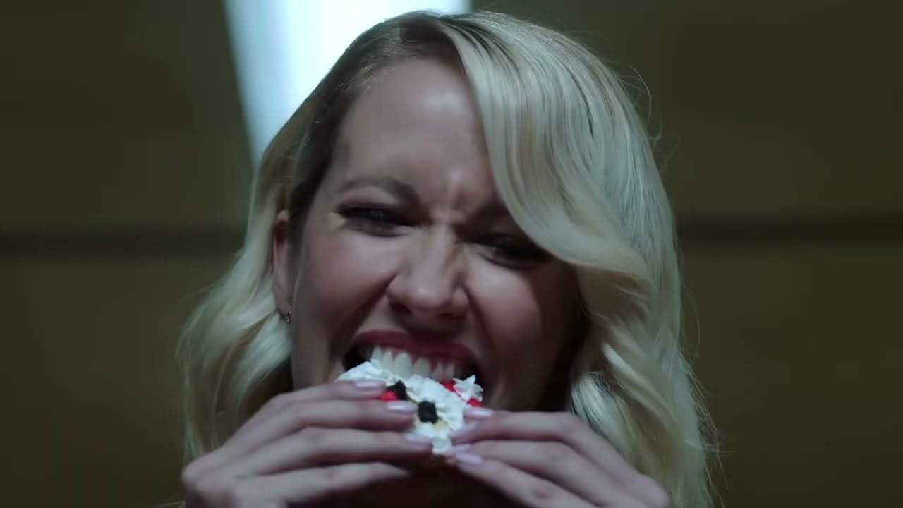 008   A Creepshow Holiday Special Official Trailer