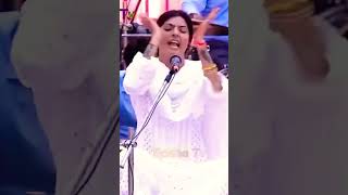 Ali Ali Dum Ali Ali || Nooran Sisters Live ( Jyoti Nooran & Sultana Nooran ) Resimi