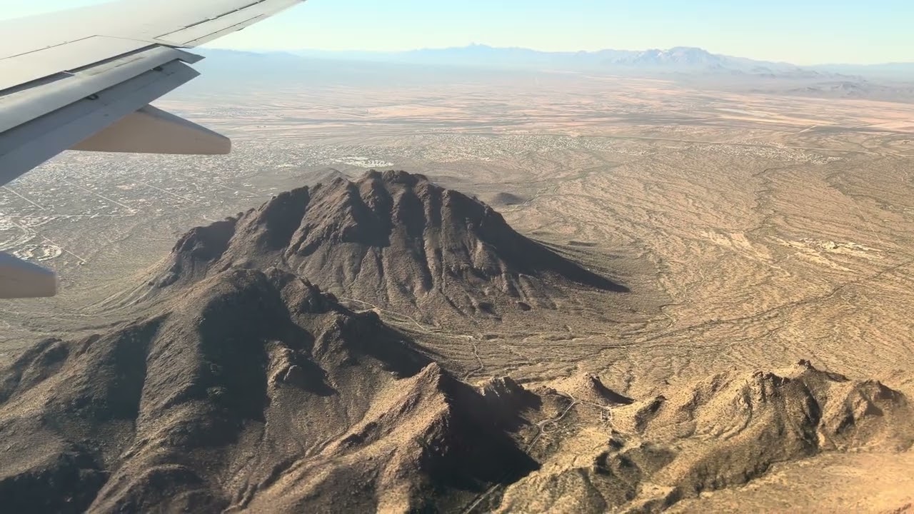 WN 1035 Landing (LAS → TUS, 2025-12-07) [4K]