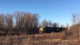 Fast CSX stack train heads west