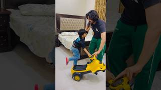 Shanu bar bar car 🚘 andar ly ja rha hai #trending #funny #comedy #youtubeshorts #shorts