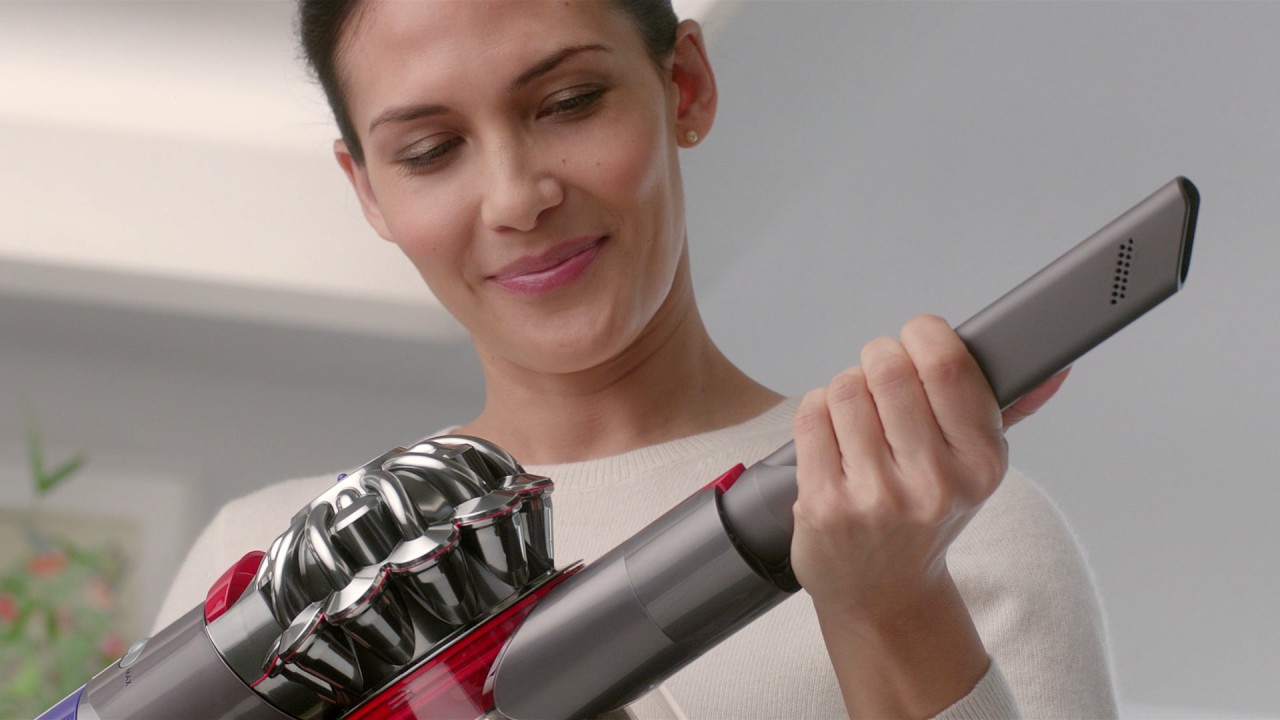 Dyson V8 YouTube