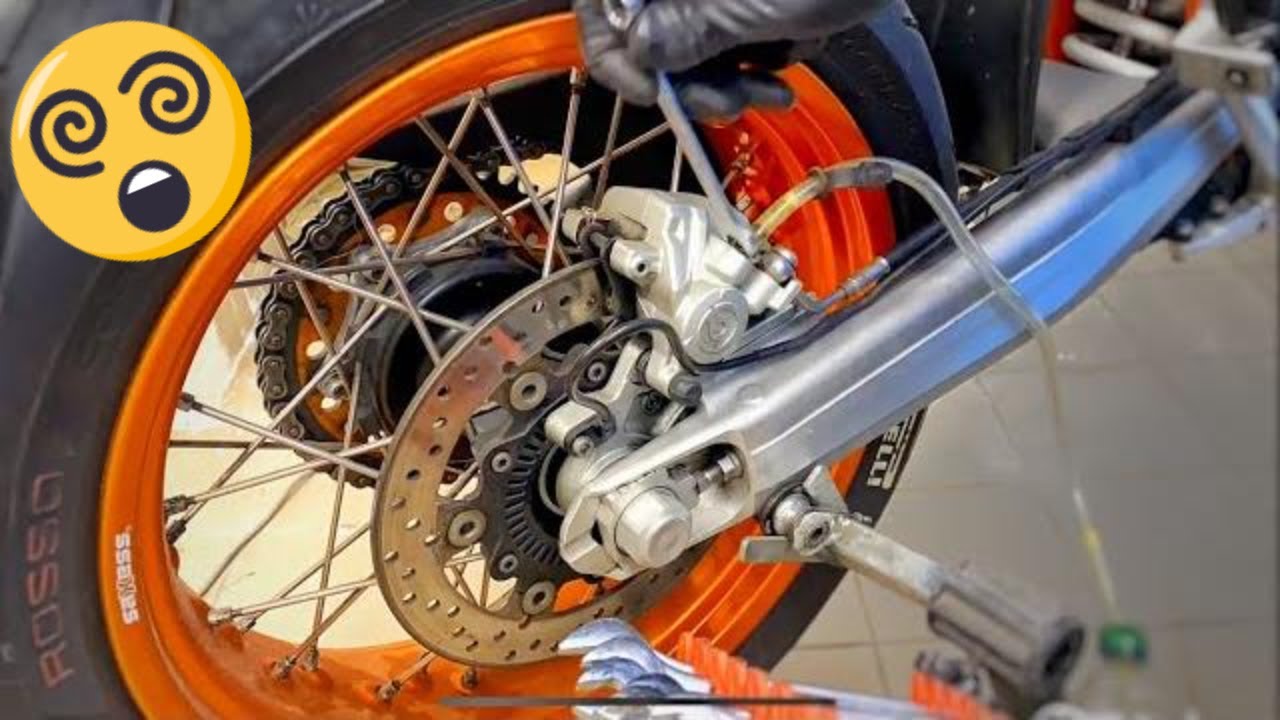 Drain brake fluid motorcycle BOBBI 2021 YouTube