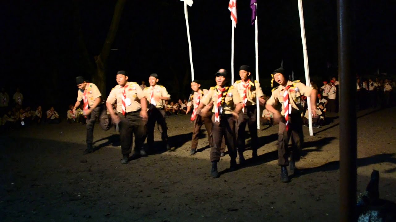 KACAMATA SCOUT - YEL-YEL TERBAIK DAN JUARA 1 PUTRA GIAT PRESTASI