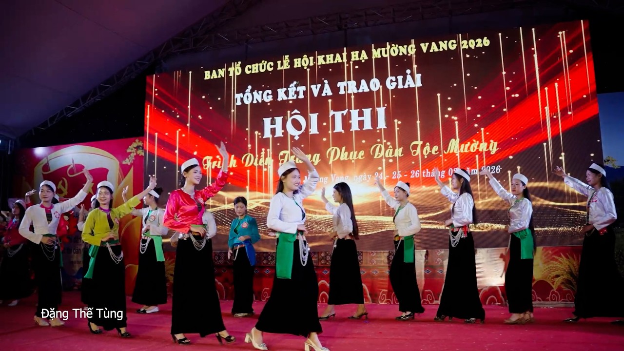 Lễ trao giải người đẹp trình diễn trang phục Dân tộc Mường tại Lễ khai hạ Mường Vang 2026