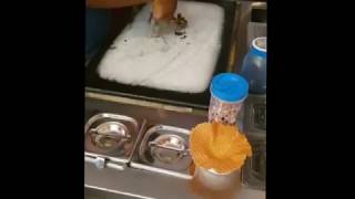 Cold Stone Ice Cream Machine (Demo Video)