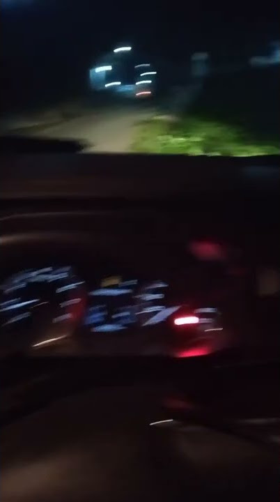 story' wa nyetir mobil malam hari
