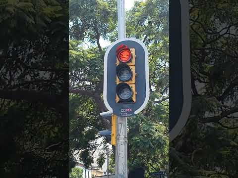Así los semáforos en la Ciudad de México para festejar la independencia