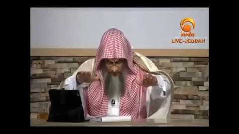 How to make sujood/prostration while sitting on a chair | Sheikh Assim Al Hakeem