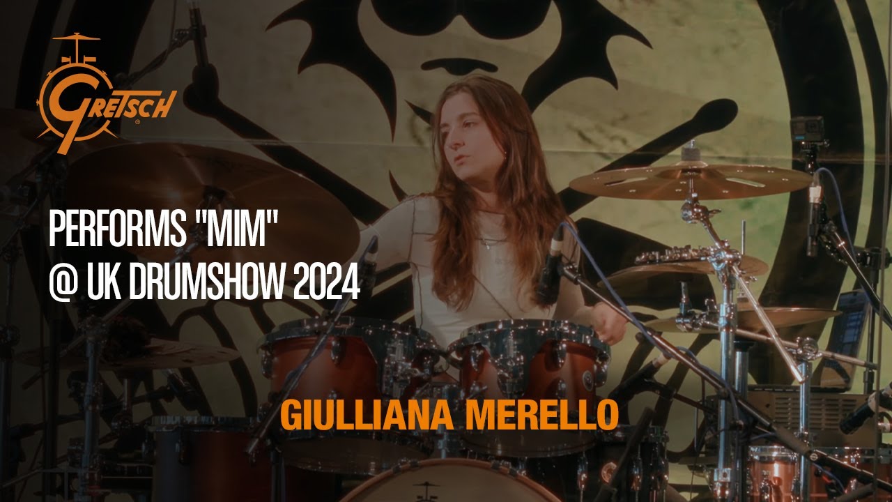 🥁🎵Giulliana Merello performs "MIM" 